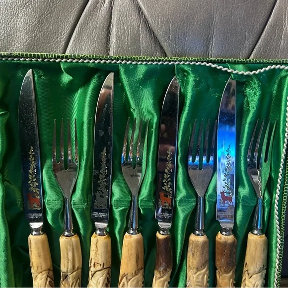 💥SOLD💥 Anton Wingen Solingen Germany Carved Antler 8pc Knife Fork Set Flatware - Picture 7 of 13